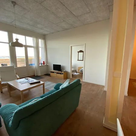 Apartment Skaerven Beachfront C By Interhome